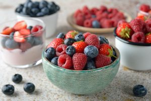 Keto Berries: A Keto Guide to Fruits and Berries - Keyto